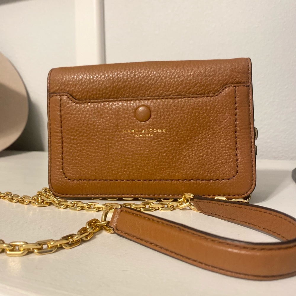 Marc Jacob’s Empire City Leather Crossbody Bag / Brown Leather / Gold Chain